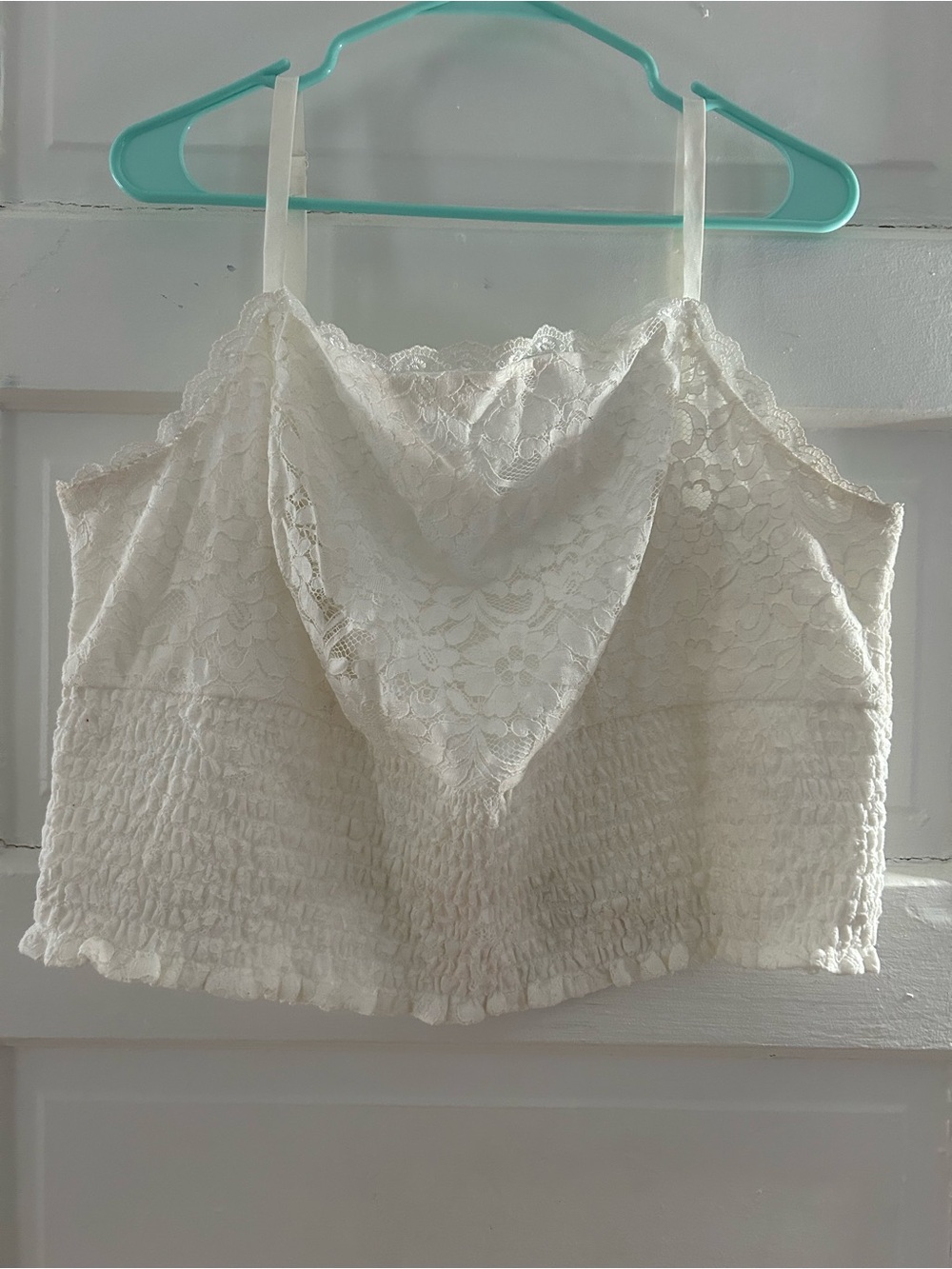 torrid White Lace Cropped Camisole